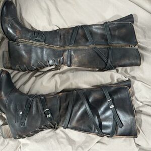 Freebird Cassius Boots Size 10 worn only a few times…price lowered